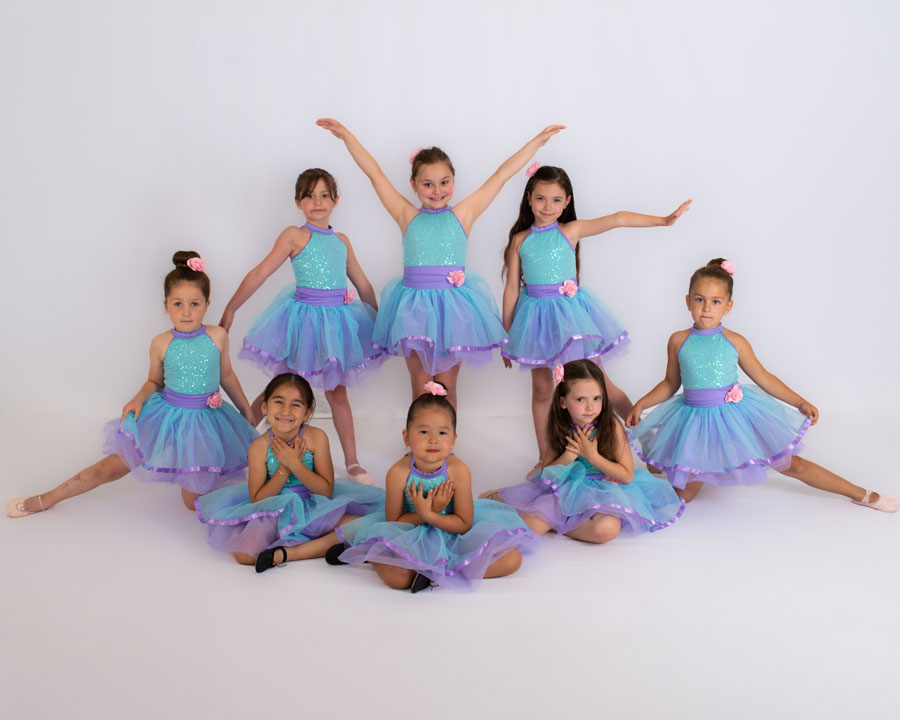 dance classes for kids and adults in Schaumburg and Carpentersville